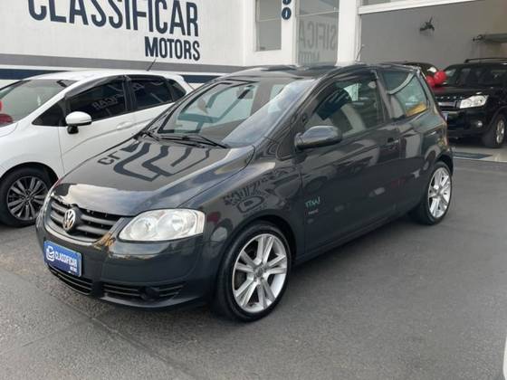 VOLKSWAGEN FOX 1.0 MI 8V FLEX 4P MANUAL VOLKSWAGEN FOX 1.0 MI 8V FLEX 4P MANUAL